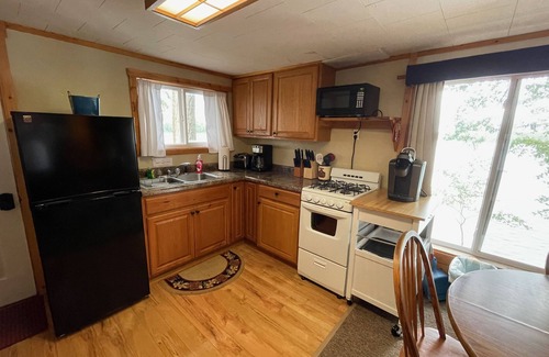 St Germain Cottage | Pine Haven Resort Unit #3