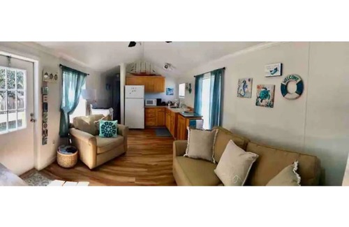 Pine Island Center House | Pine Island Pearl, private home on spacious lot