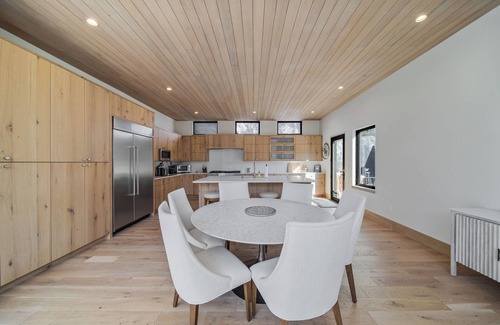 Vail House | Pine & Peak/Vail Slopeside Stargazing Deck