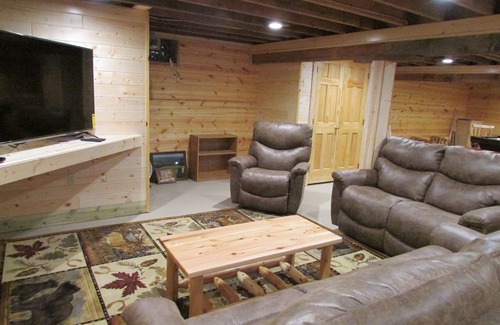 Rusk County House | Pine Trails At MyLakeLodge