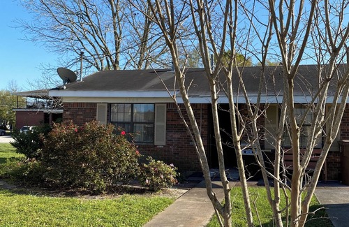 Biloxi House | Pinecone Biloxi Beachside Rentals-2