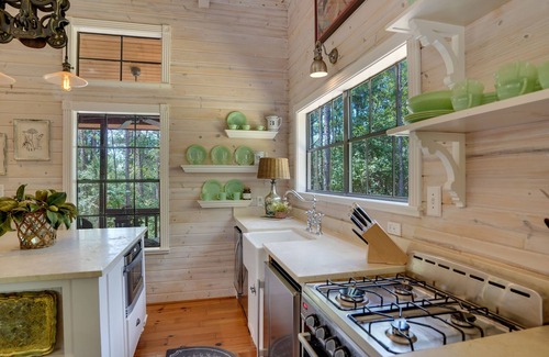 La Grange Cabin | Piney Woods Cabin