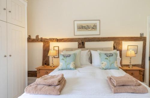 Uckinghall House | Pinley Hill House