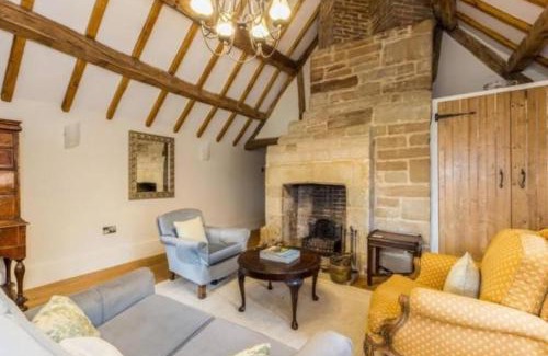 Uckinghall House | Pinley Hill House