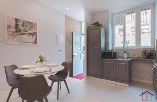 Servola-Chiarbola-Valmaura-Borgo San Sergio House | Pino House l BB Apartments Trieste