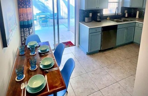 Tarpon Springs House | Pirate’s Cove