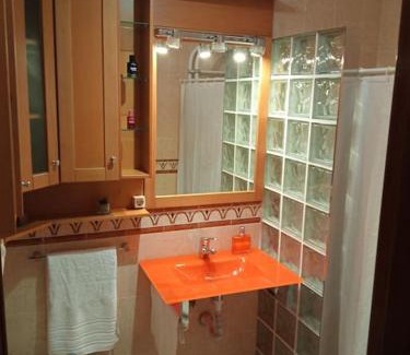 Jaen Apartment | Piso Auringis