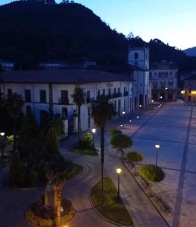 Curuena Apartment | Piso centrico en Pravia, con 3 habitaciones sin ascensor