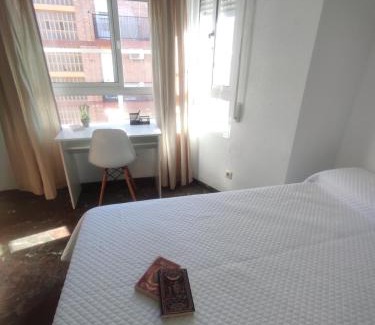 Jaen House | Piso compartido DELYRENT, zona CorteInglés