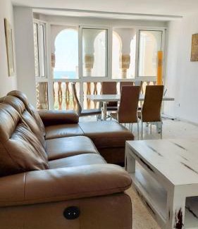 Garrucha Apartment | Piso con vistas al puerto