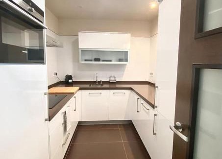 La Coruna Apartment | Piso de lujo con piscina y gym, a 2min de la playa