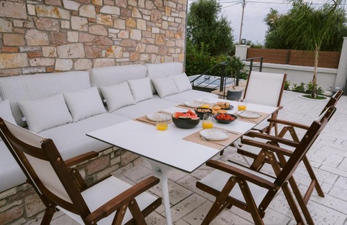 Pylos-Nestoras House | Pithea Luxury Living