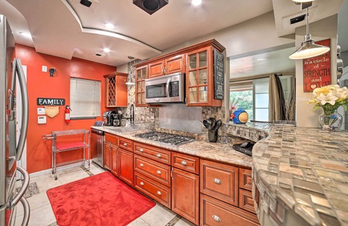 Lincoln-Lemington-Belmar Cottage | Pittsburgh Home w/Pool, Fire Pit + Game Room