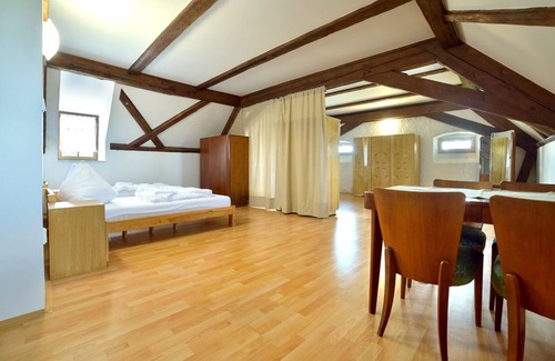 Drazic Hotel | Pivovarský dvůr Lipan