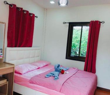 Buriram House | PJ Kingdom Camps บ้านพักตากอากาศ ยินดีต้อนรับสัตว์เลี้ยง