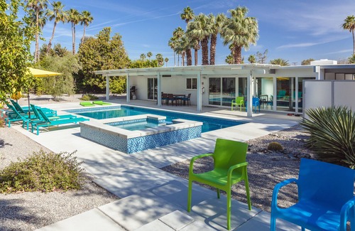 Sunmor House | Plaimor Paradise: Luxury Mid-Century Modern Resort