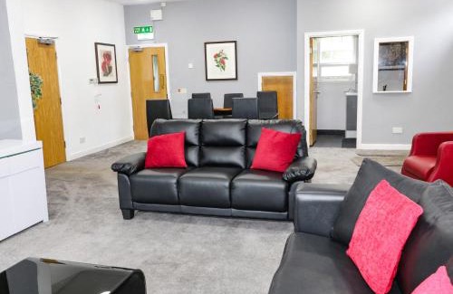 Saint Asaph House | Plas Coch