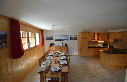 Grimentz Apartment | Platane B4, a central, spacious 4 bedroom apartment in Grimentzn