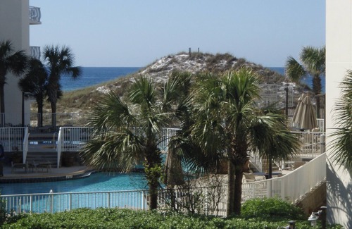 Seagrove Beach Condo | PLATINUM IN RENOVATED DUNES OF SEAGROVE-TOP RATED-GULF VIEW-PRIVATE BEACH