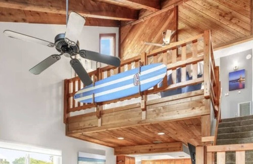 Cape Caneveral Beach Gardens House | Play All Day, Soak All Night—Sleeps 6! Loft w/Hot Tub Steps to the Beach