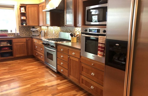 Geneva House | Play hard but rest EASY! Centrally Located Luxury!