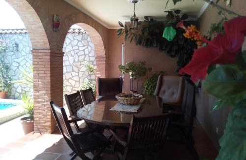 Jerez de los Caballeros House | Plaza del Pacifico La Bazana