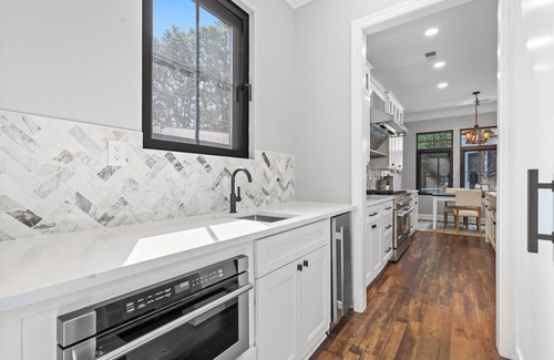 Plaza Midwood House | Plaza Midwood Spacious 5-bedroom house minutes from downtown Charlotte.