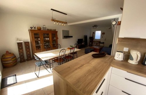 Hyeres House | Pleasant air-conditioned house, quiet area near downtown Hyères