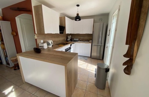 Hyeres House | Pleasant air-conditioned house, quiet area near downtown Hyères