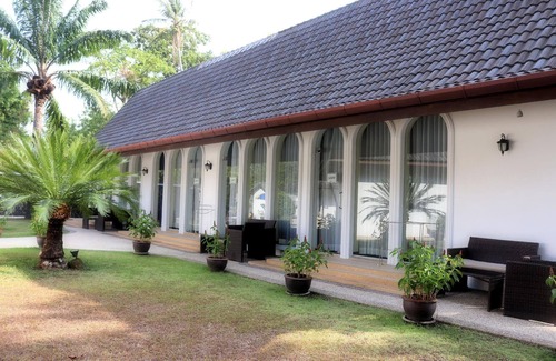 Chalong House | Pleasant Holiday House in Chalong with Private Pool