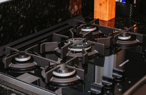 Ilhabela Condo | Pleasant house in condominium on Avenida das Praias