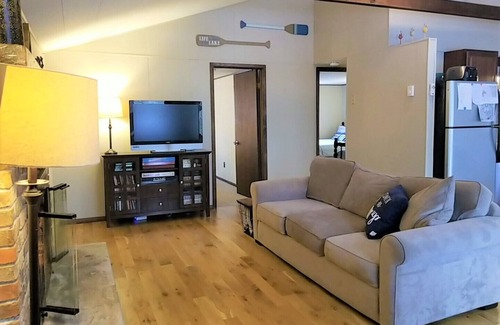 Lackawaxen House | Pocono Cabin in Masthope Mountain Community