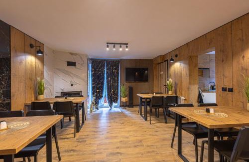 Krynica Morska Bed & Breakfast | Pod Dębem