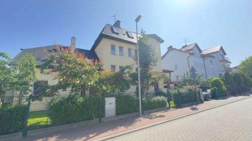 Mielno House | Pod Zielonym Daszkiem