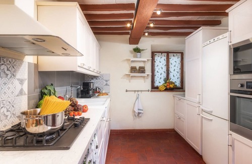 Montecatini Val di Cecina Villa | Podere Il Chiesino 8+2, Emma Villas