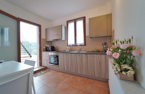 San Terenzo Monti House | Podere dei Poeti 20 Pax Large pool, A/C, free WiFi, BBQ near Cinque Terre