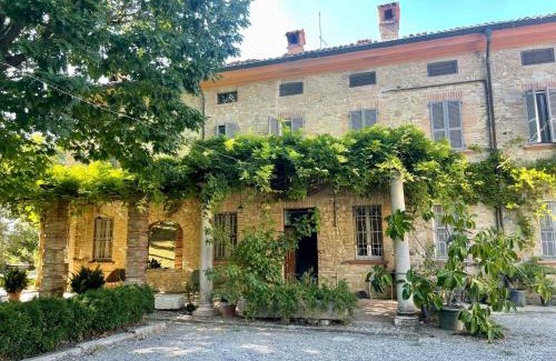 Castell'Arquato House | PODERE PALAZZO ILLICA Agriturismo