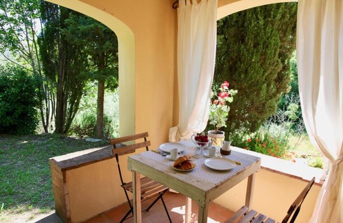 Castagneto Carducci House | Podere Uccelliera