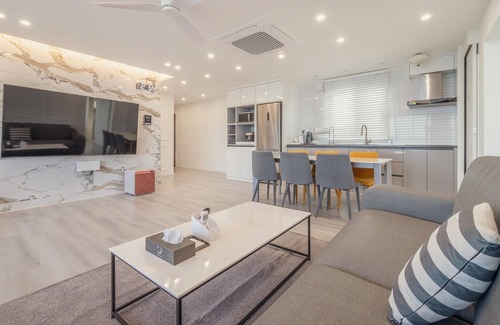 Pohang House | Pohang Etoile Poolvilla