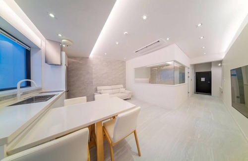 Pohang House | Pohang Polemeleupulbilla