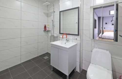 Pohang House | Pohang Yeonorang 187 and Sea Pool Villa