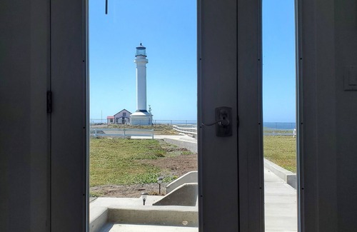 Point Arena Apartment | Point Arena Lighthouse - Bookkeeper's Room