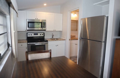 South Side Condo | Point Pleasant Resort- Spacious Suite in Great location & Large, Shared deck!