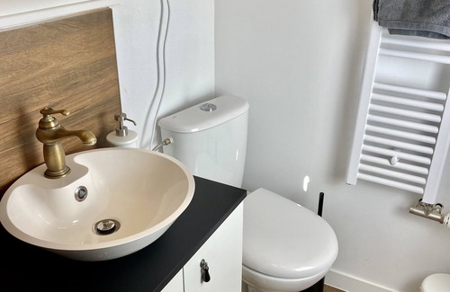 Piekary House | Pokoje w Starej Karczmie