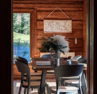Pcim Ski Chalet | Polana Słowikowa 5 star- domek w górach z jacuzzi, sauna,basen,ogród z lasem, kominek i narty