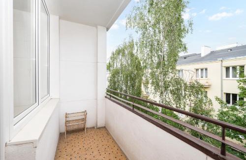 Mokotow Apartment | Pole Mokotowskie Homely Apartment by BookingHost