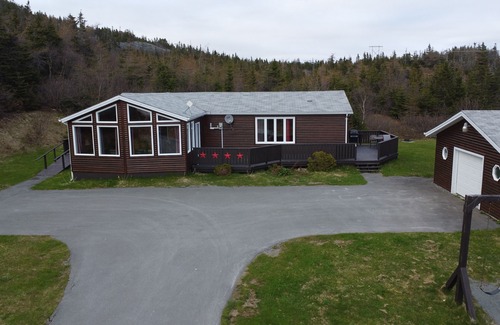 Cape Broyle Cabin | Pond View and Plenty of Room!