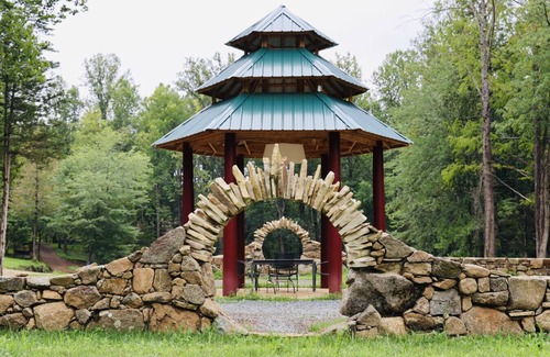 Stanardsville Apartment | Pond View (Second bedroom at extra cost)