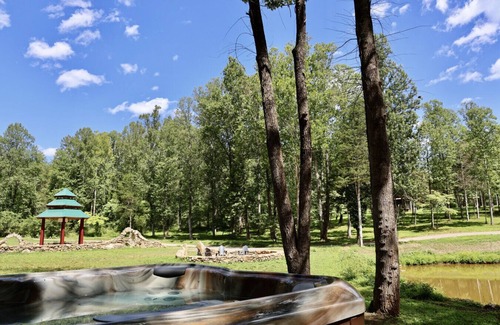 Stanardsville Apartment | Pond View (Second bedroom at extra cost)