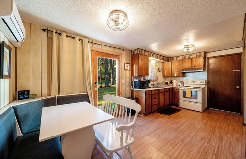 Saddlestring House | Ponderosa House | Huge Yard, Family-Friendly Retreat In Charming Story, Wyoming